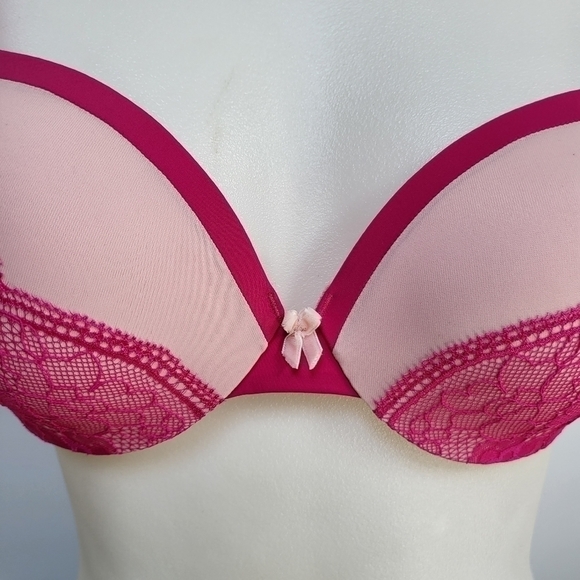 Maidenform 36B Love The Lift Plunging Push-up Bra - #9900 - Hot Pink - NWT - Picture 3 of 12